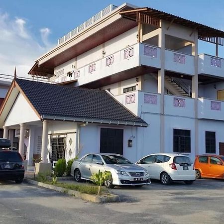 Kanza Beach Inn Marang Exterior photo