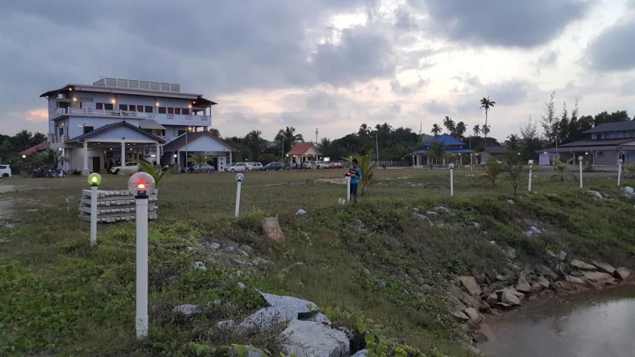 Kanza Beach Inn Marang Exterior photo